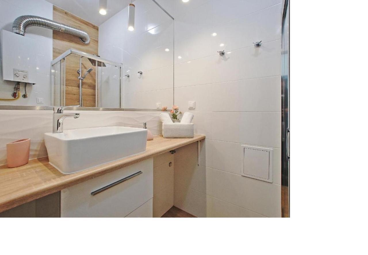 Apartament Kameralny Dluga 50 格但斯克 外观 照片