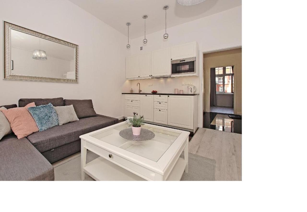 Apartament Kameralny Dluga 50 格但斯克 外观 照片